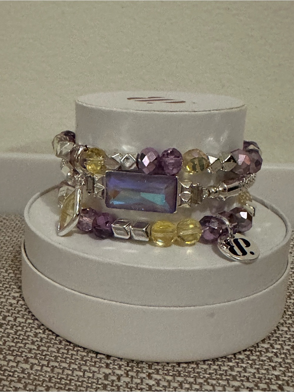 👑 Think Like A Queen RBP6919 2024 BP Spring Stacks Bracelets 👑 - Picture 2 of 14
